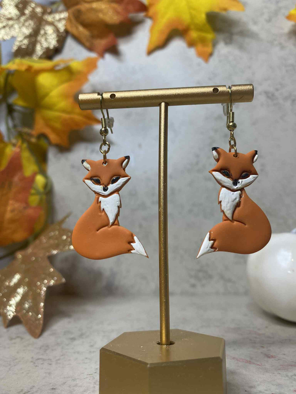 Foxes