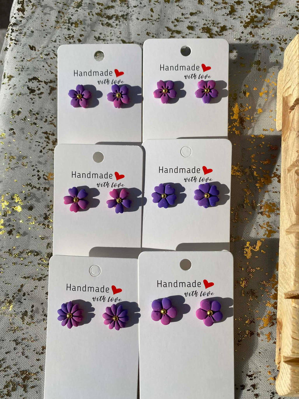 Flower studs