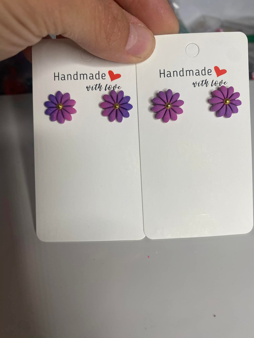 Flower studs