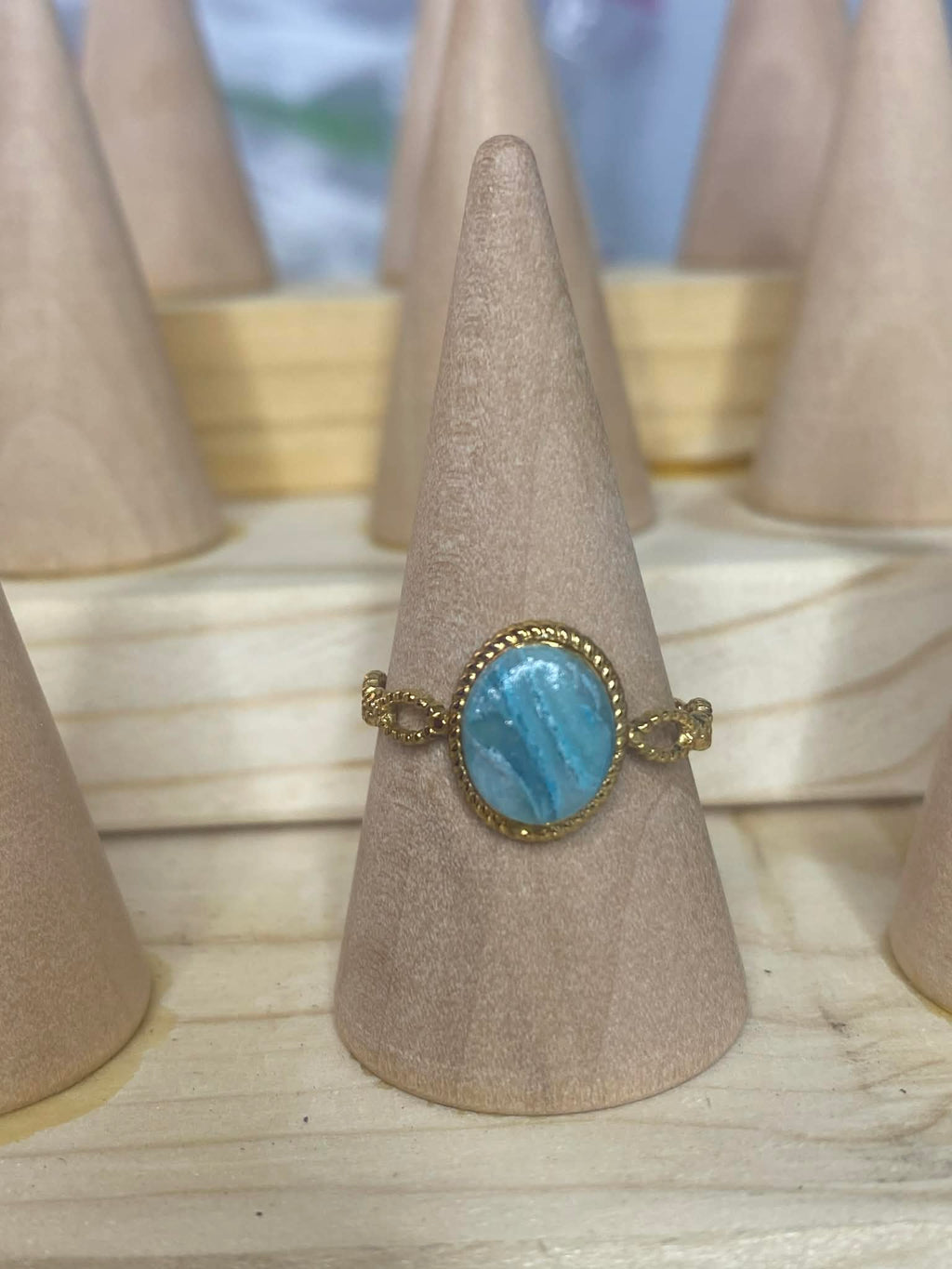 Oval Ring - Gold