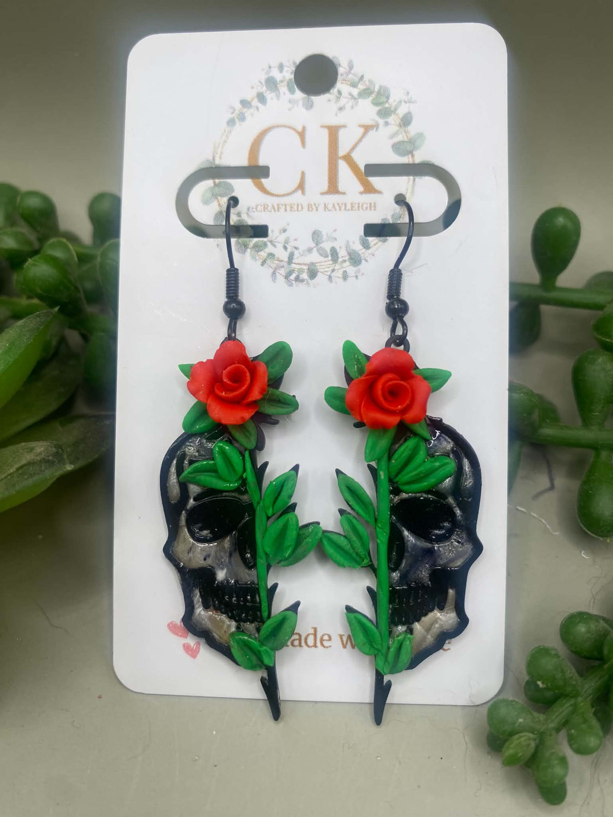 Skull & Roses