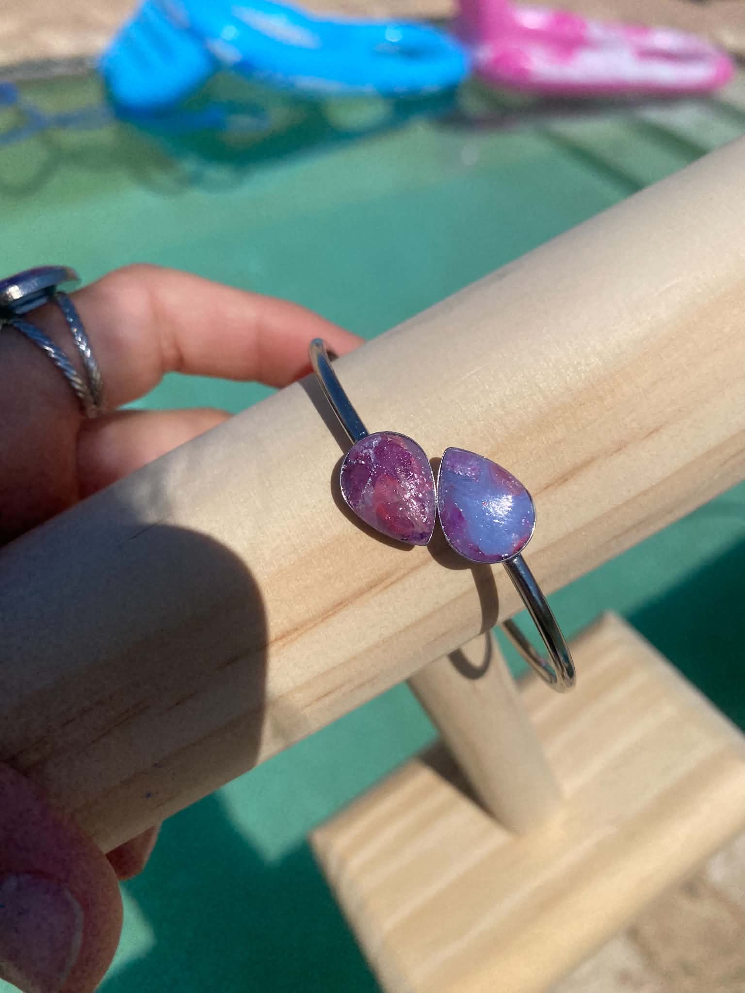 Double Droplet Swing Closure Braclet